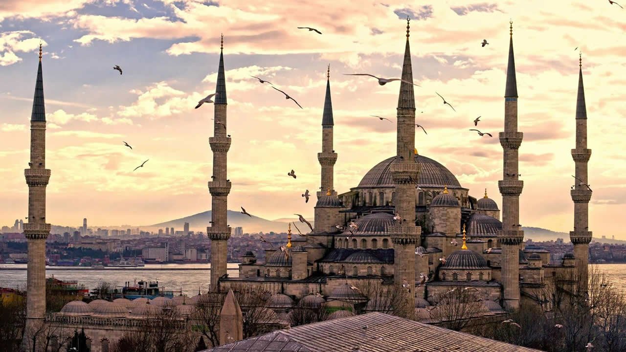The view of the Blue Mosque with its six minarets.