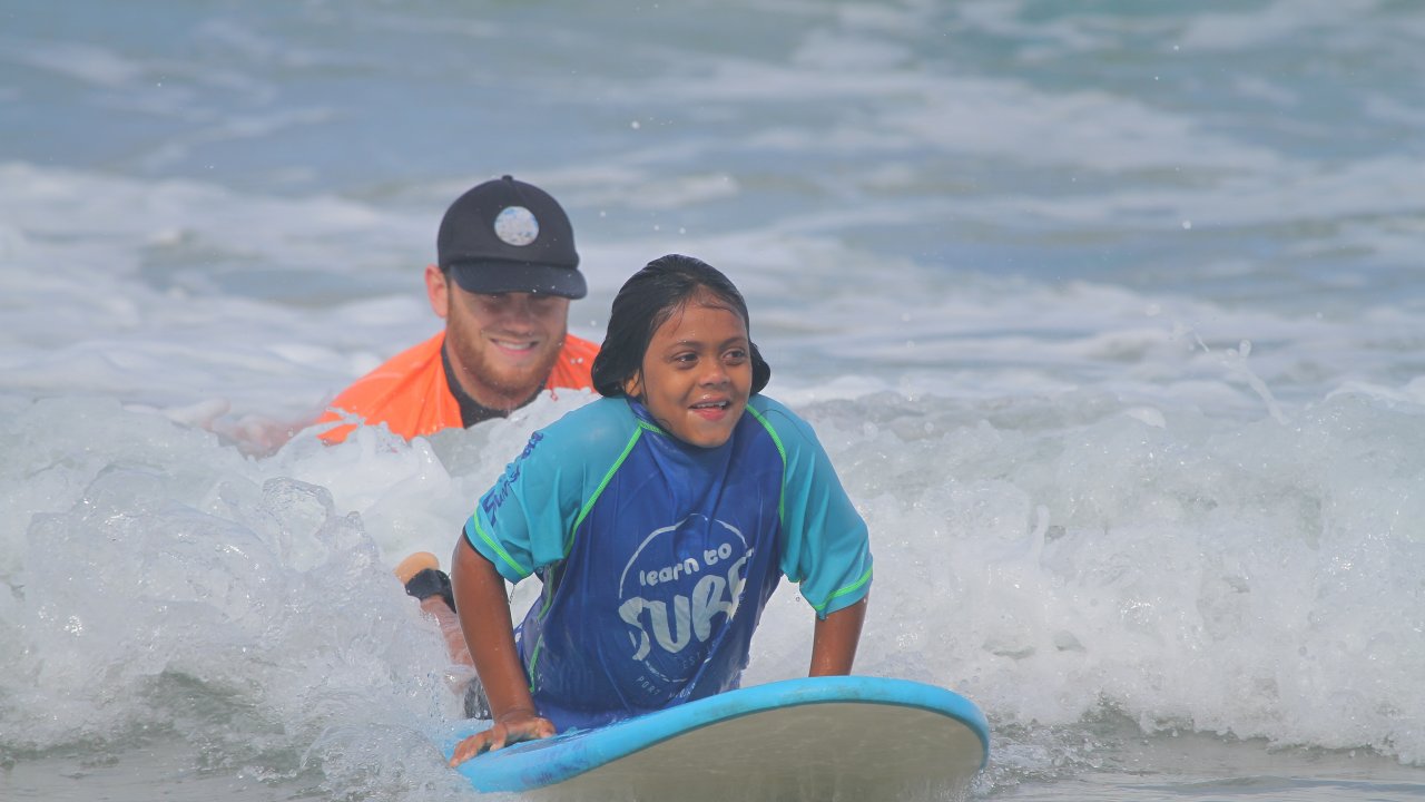 AFTER SCHOOL SURFING 