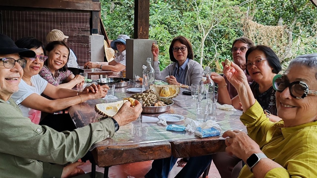 Durian tasting in comfort