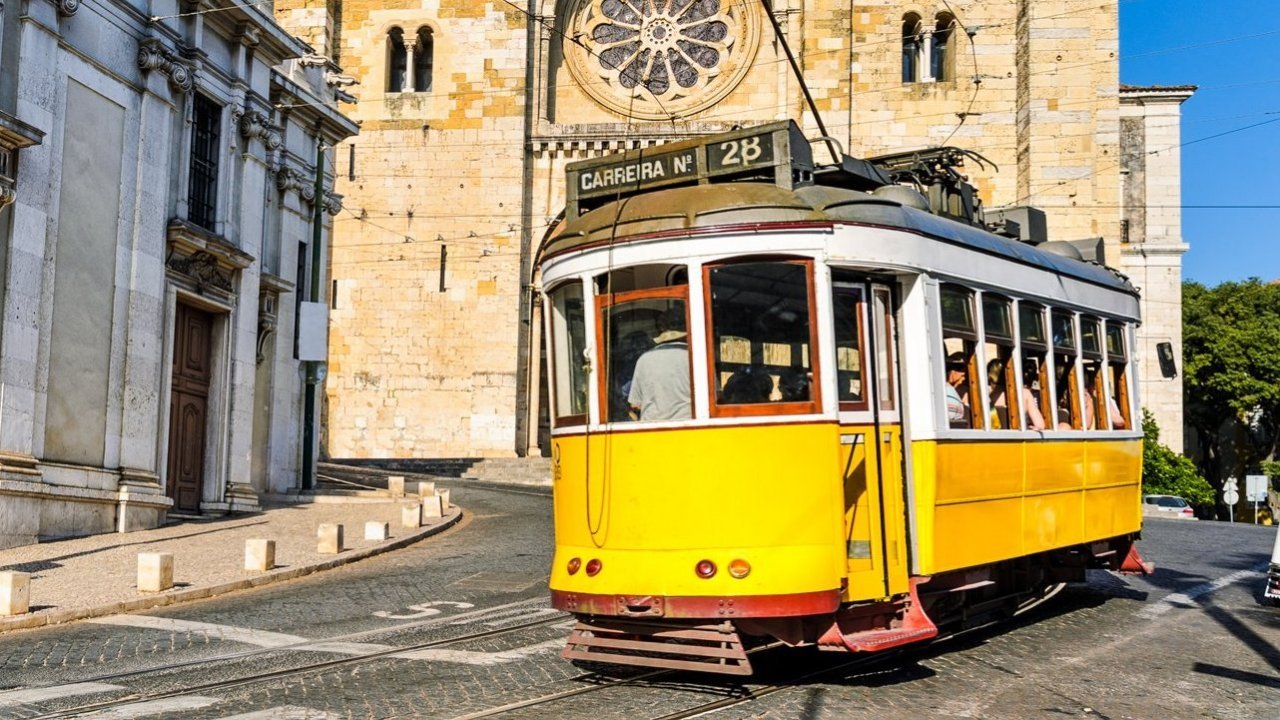 Full Day Private Tour - Lisbon Heritage Tour with Boat Tour