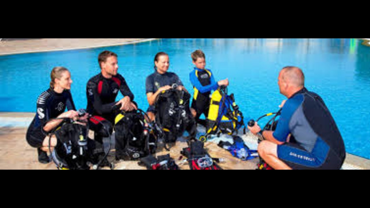 SHARM WITH EASE DIVING