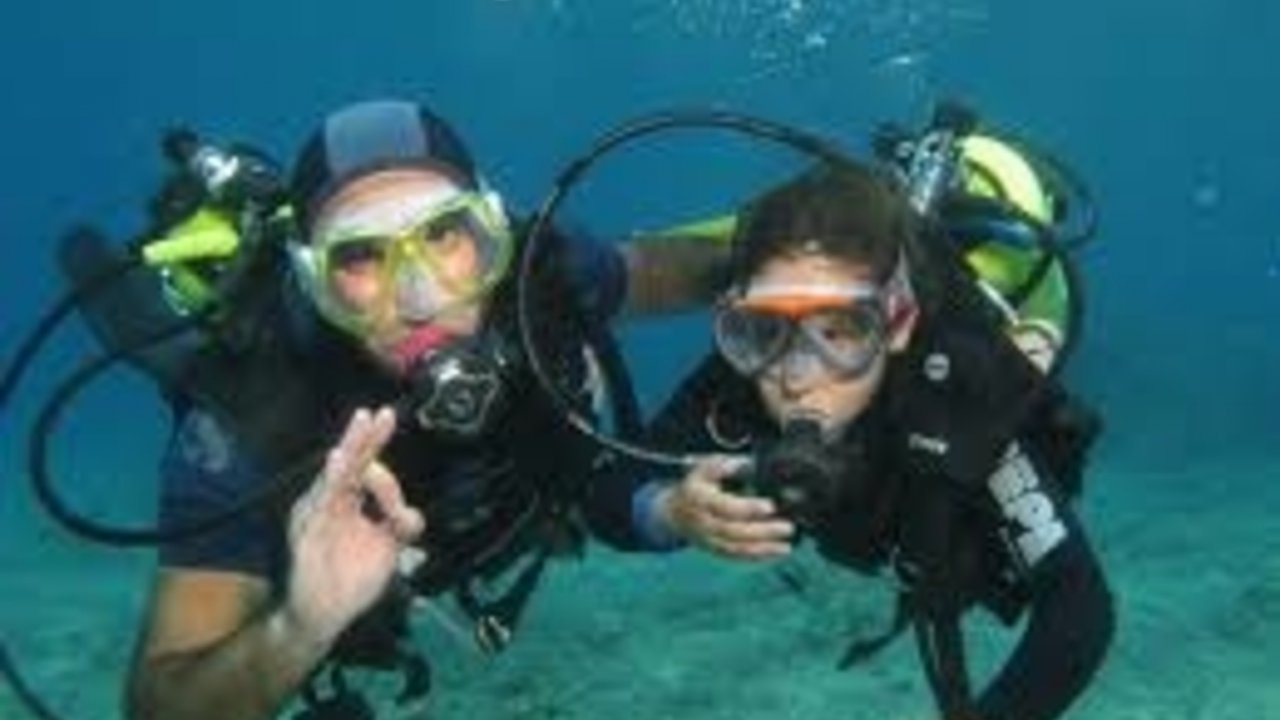 SHARM WITH EASE DIVING
