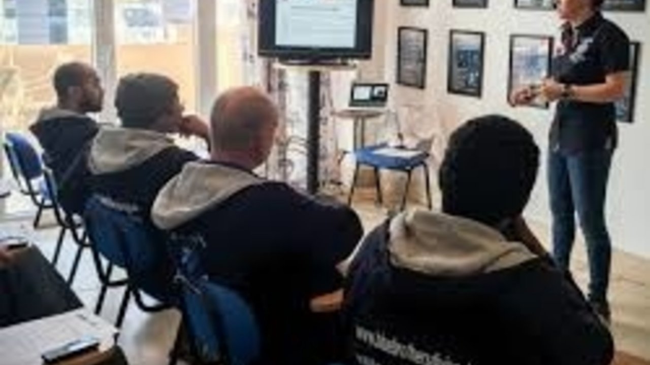 SHARM WITH EASE DIVING