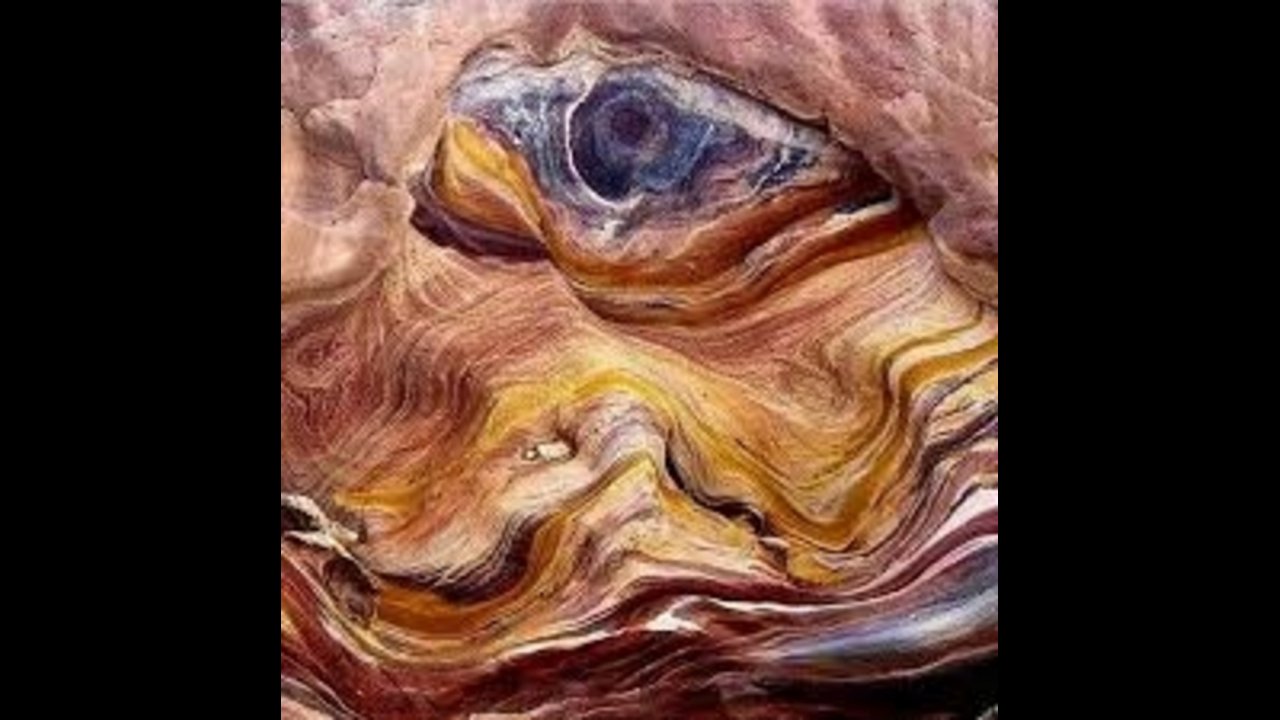 SHARM WITH EASE THE CANYON