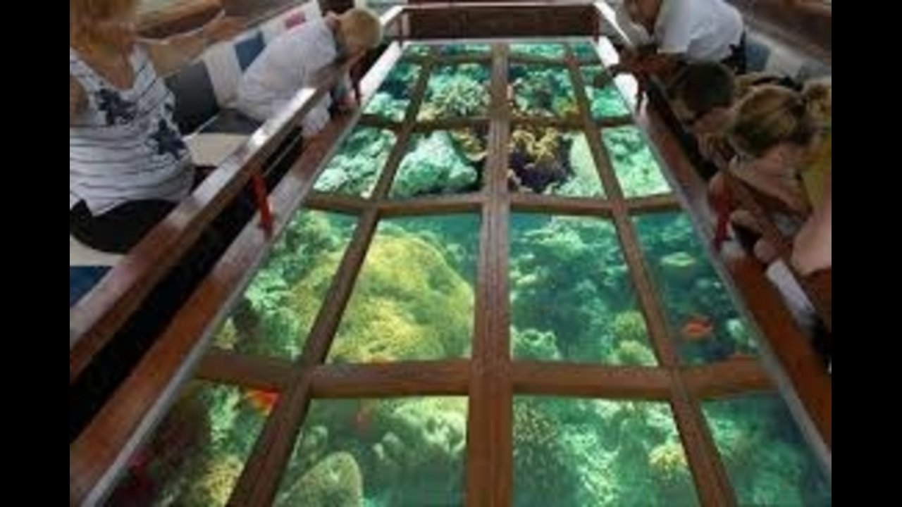 SHARM WITH EASE GLASS BOAT