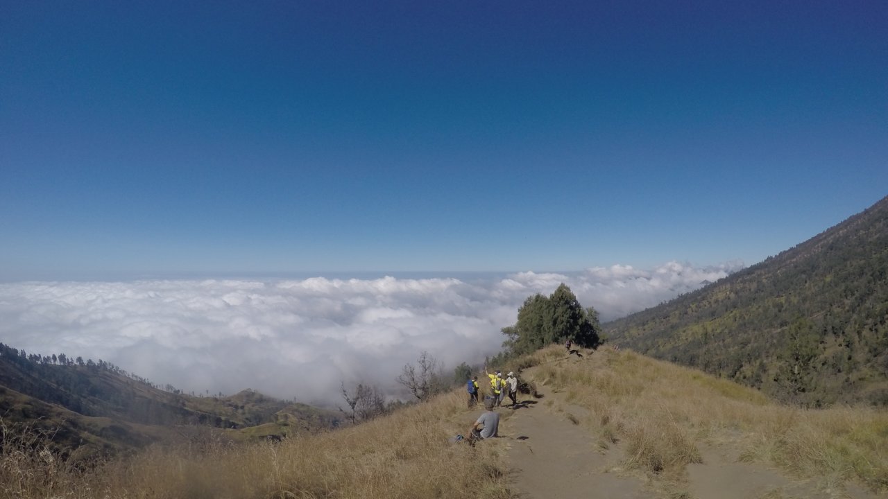 Rinjani 4 Days Climbing Expedition