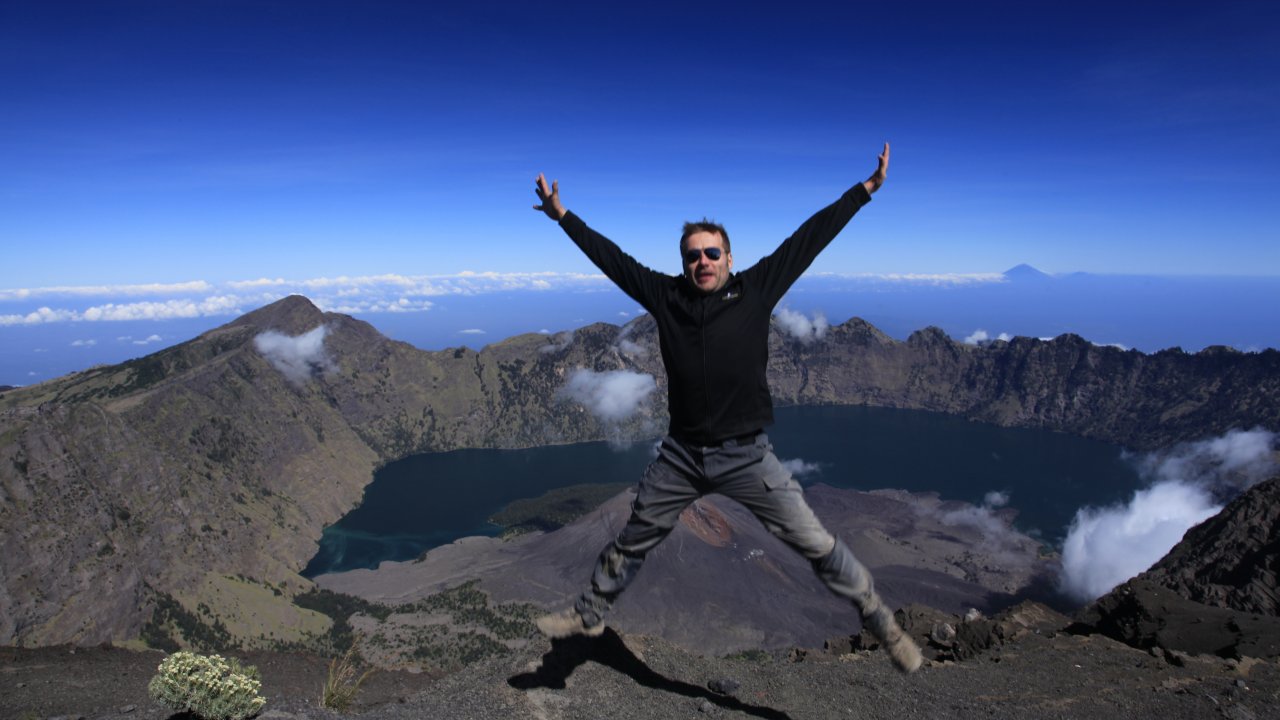 Rinjani 3 Days Trekking Summit 