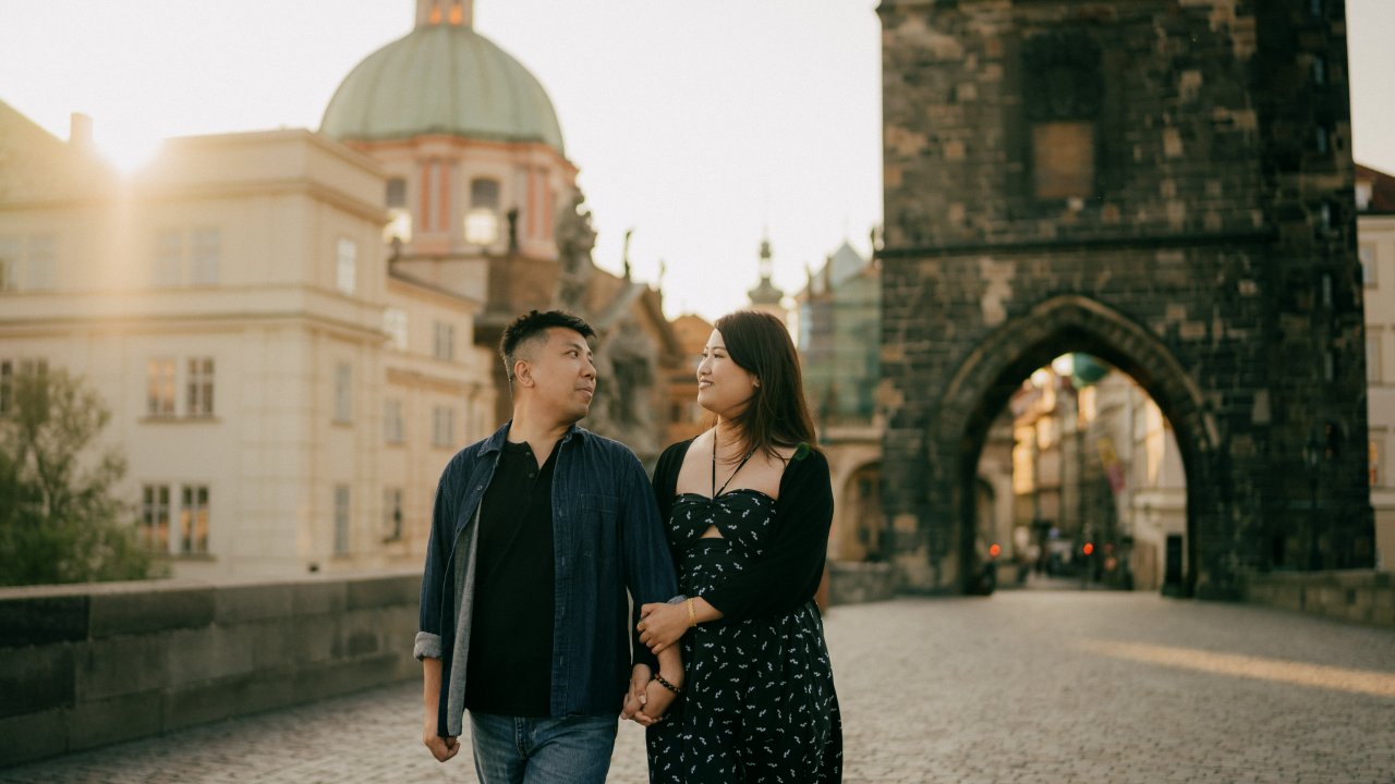 Strolling Through Old Town – Hand in hand, with the beauty of Charles Bridge as your backdrop.