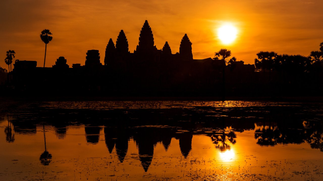 2 Days Exclusive Temple Highlights with Sunset and Sunrise tour 