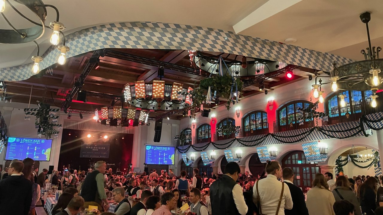 Löwenbräu Keller Beer Hall