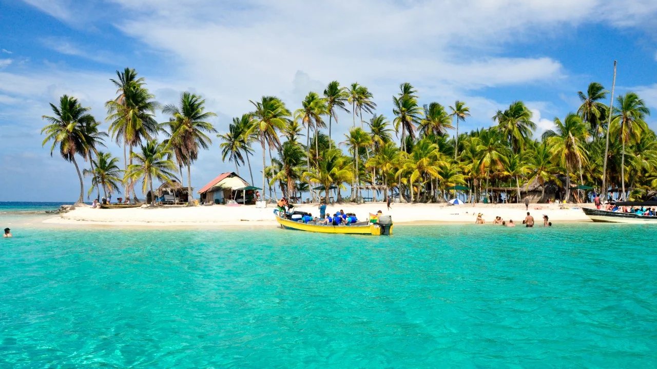 San Blas Islands Caribbean beaches in Panama