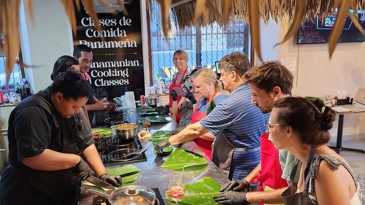 Panamanian cooking class and local market experience