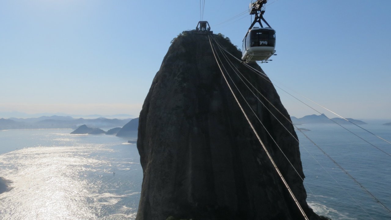 Sugarloaf Mountain by Luis Darin