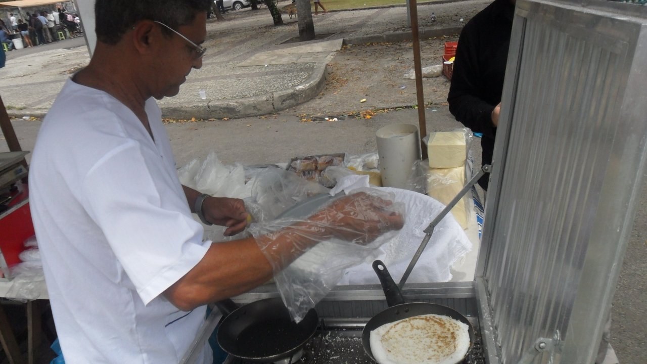 Street food at the farmers market