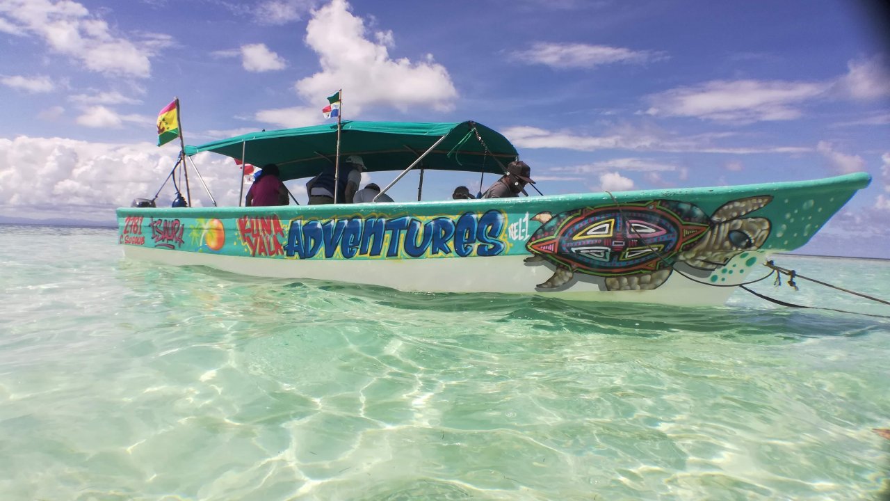 Fast-speed tarped boat