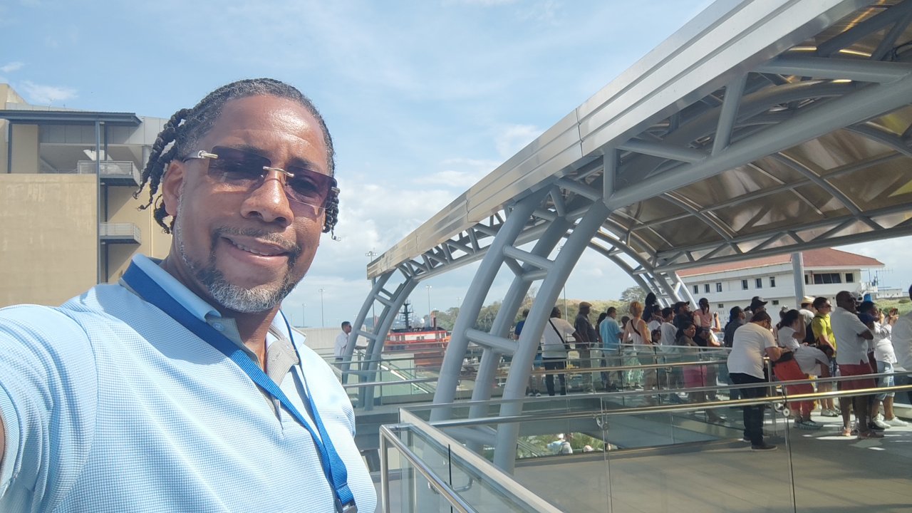Miraflores Locks - Observation Deck