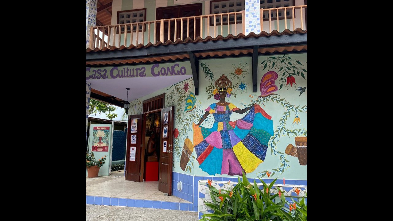 Casa Congo Handicraft shopping store