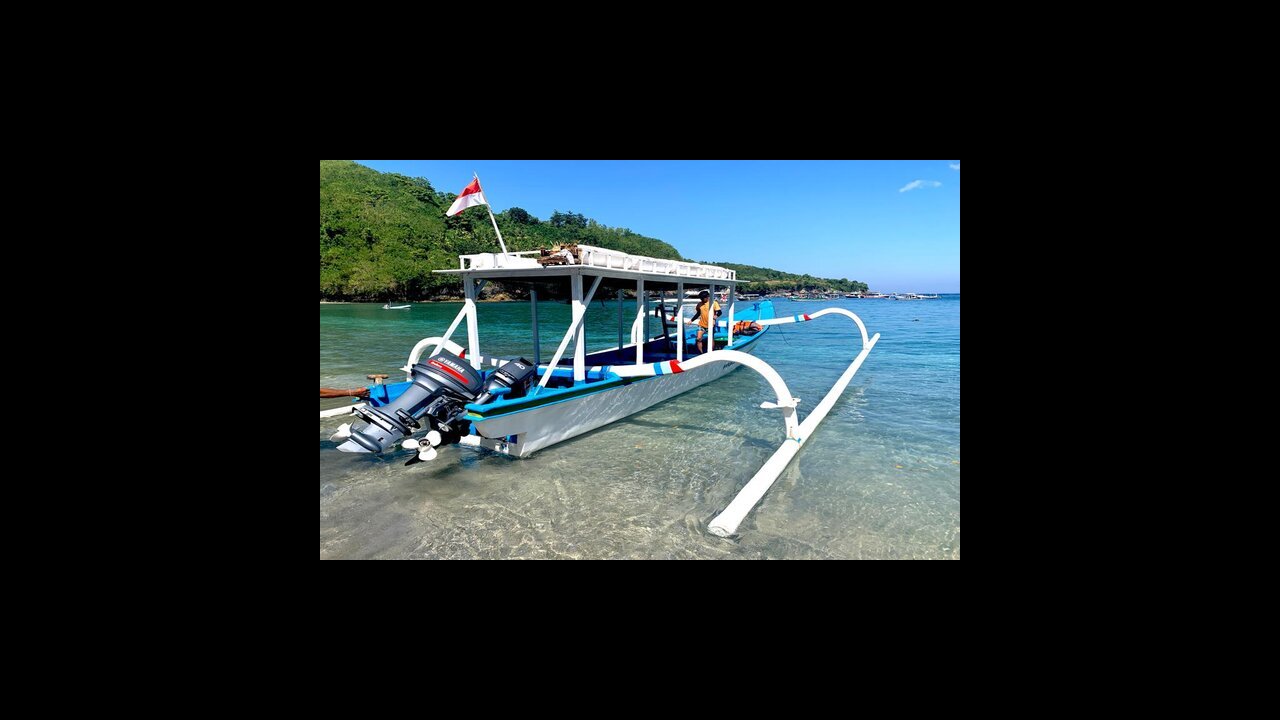 Then we are gonna visit Tanjung jepun with its Boat and snorkeling location