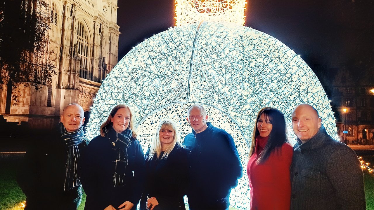 London Christmas Lights Taxi Tour