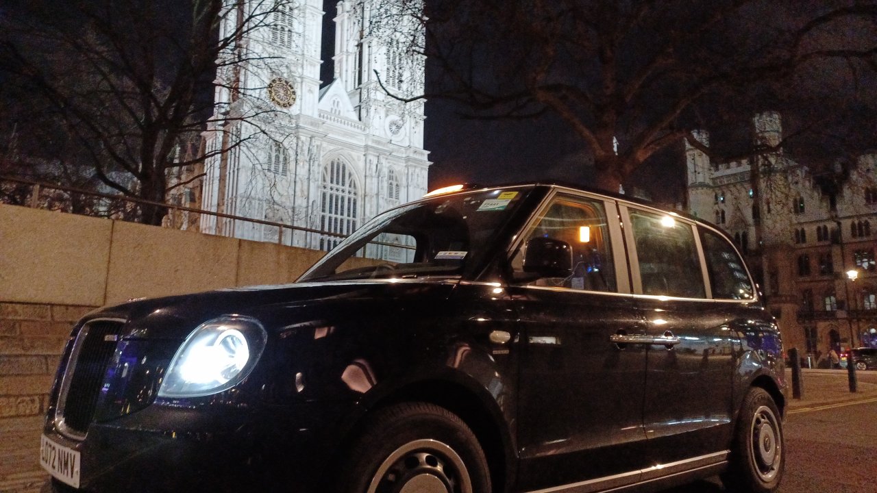 London History Taxi Tours www.londonhistorytaxitours.com Black Taxi Tours of London London Black Taxi Tours London Black Cab Tours Black Cab Tours of London