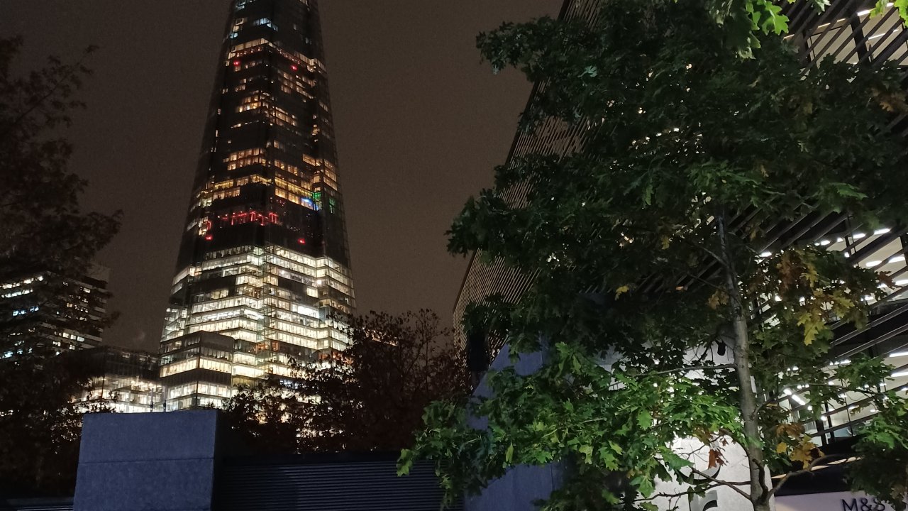 London History Taxi Tours www.londonhistorytaxitours.com Black Taxi Tours of London London Black Taxi Tours London Black Cab Tours Black Cab Tours of London