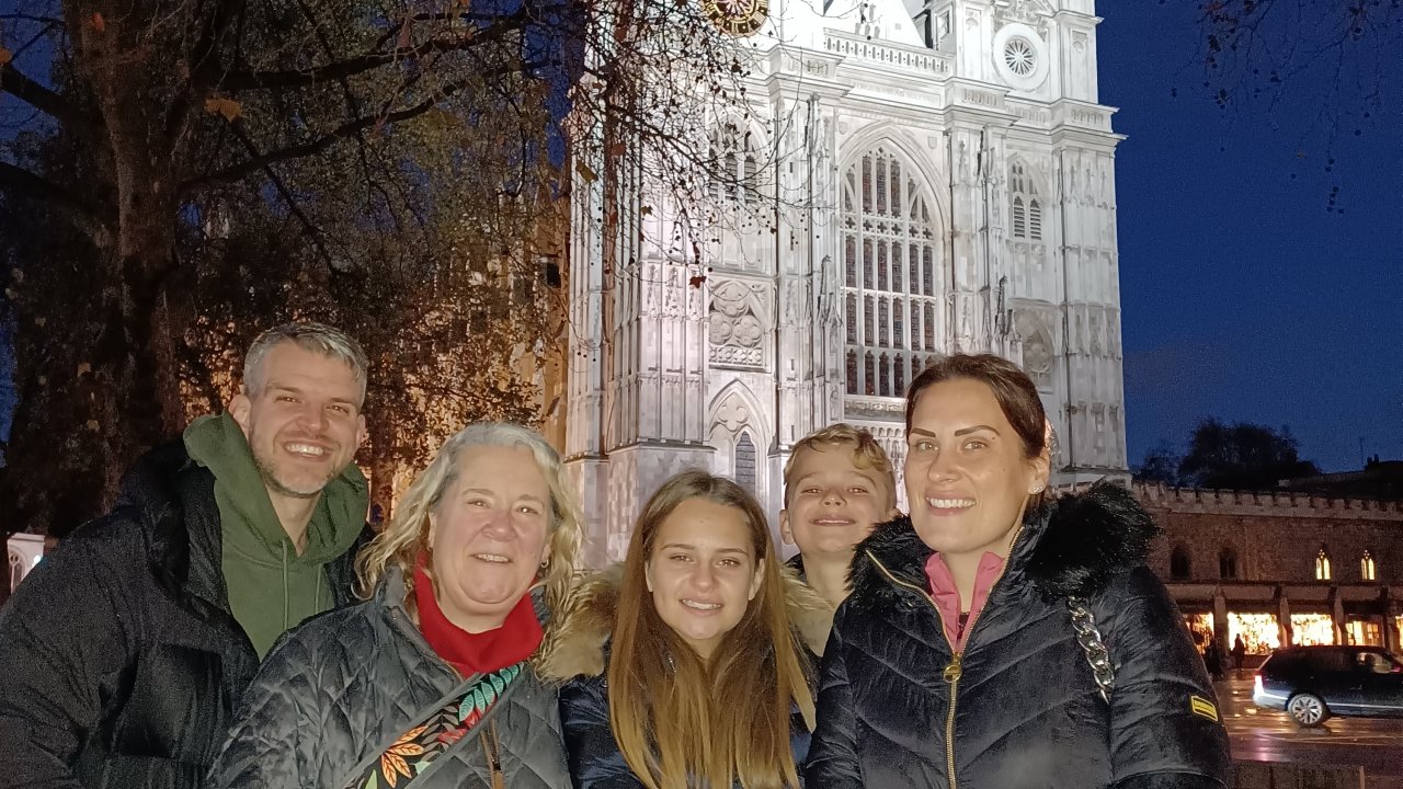 London History Taxi Tours www.londonhistorytaxitours.com Black Taxi Tours of London London Black Taxi Tours London Black Cab Tours Black Cab Tours of London