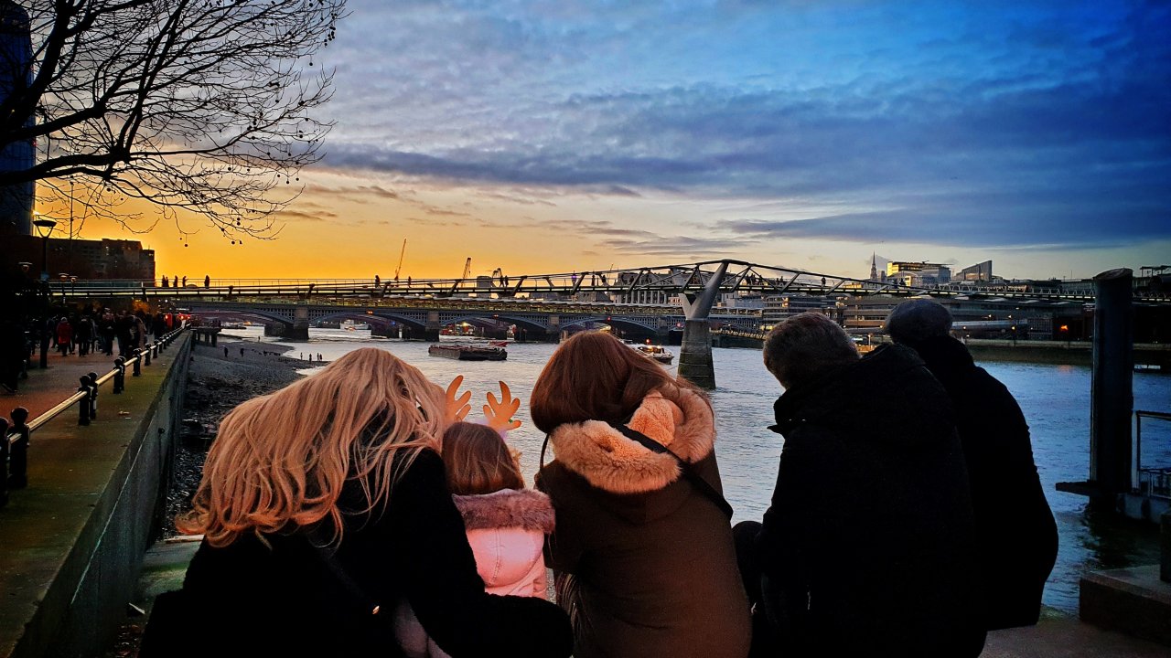 London History Taxi Tours www.londonhistorytaxitours.com Black Taxi Tours of London London Black Taxi Tours London Black Cab Tours Black Cab Tours of London