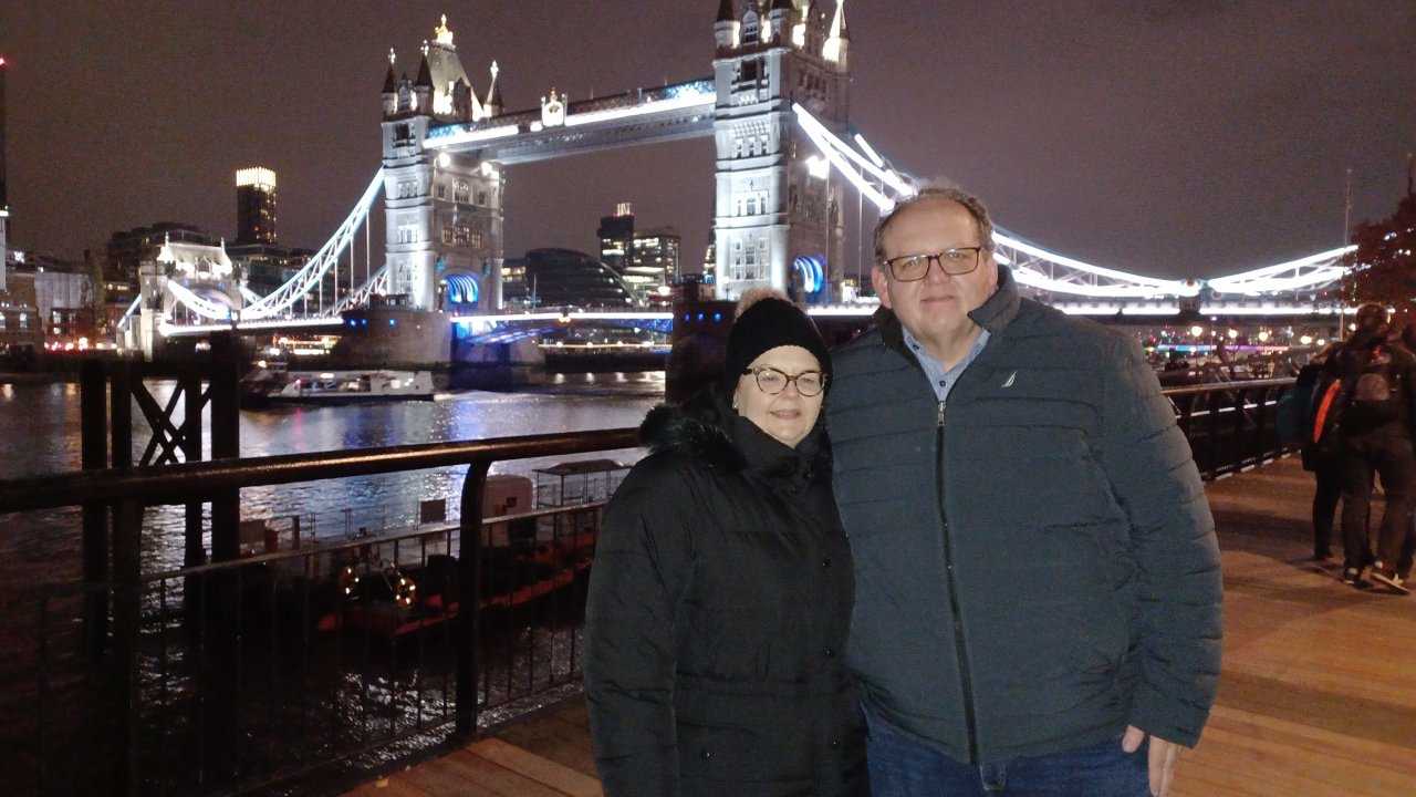 London History Taxi Tours www.londonhistorytaxitours.com Black Taxi Tours of London London Black Taxi Tours London Black Cab Tours Black Cab Tours of London