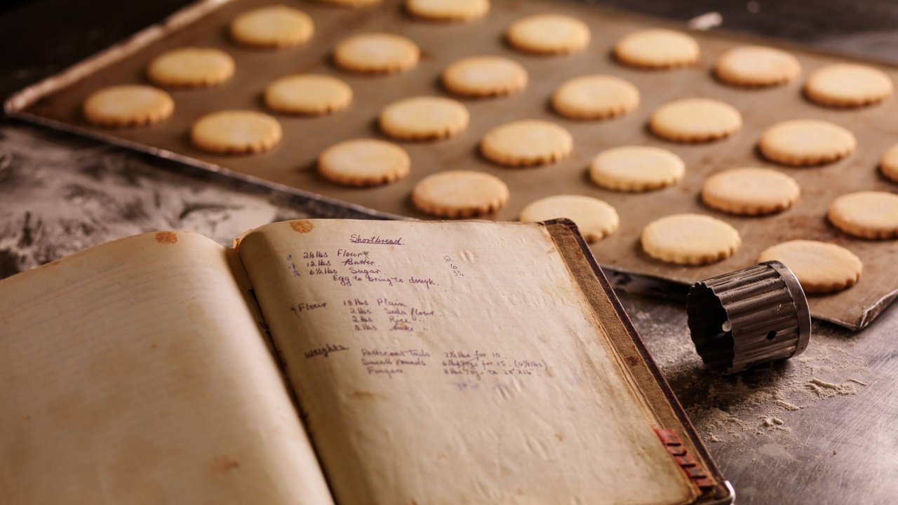 Campbells shortbread and family recipe book