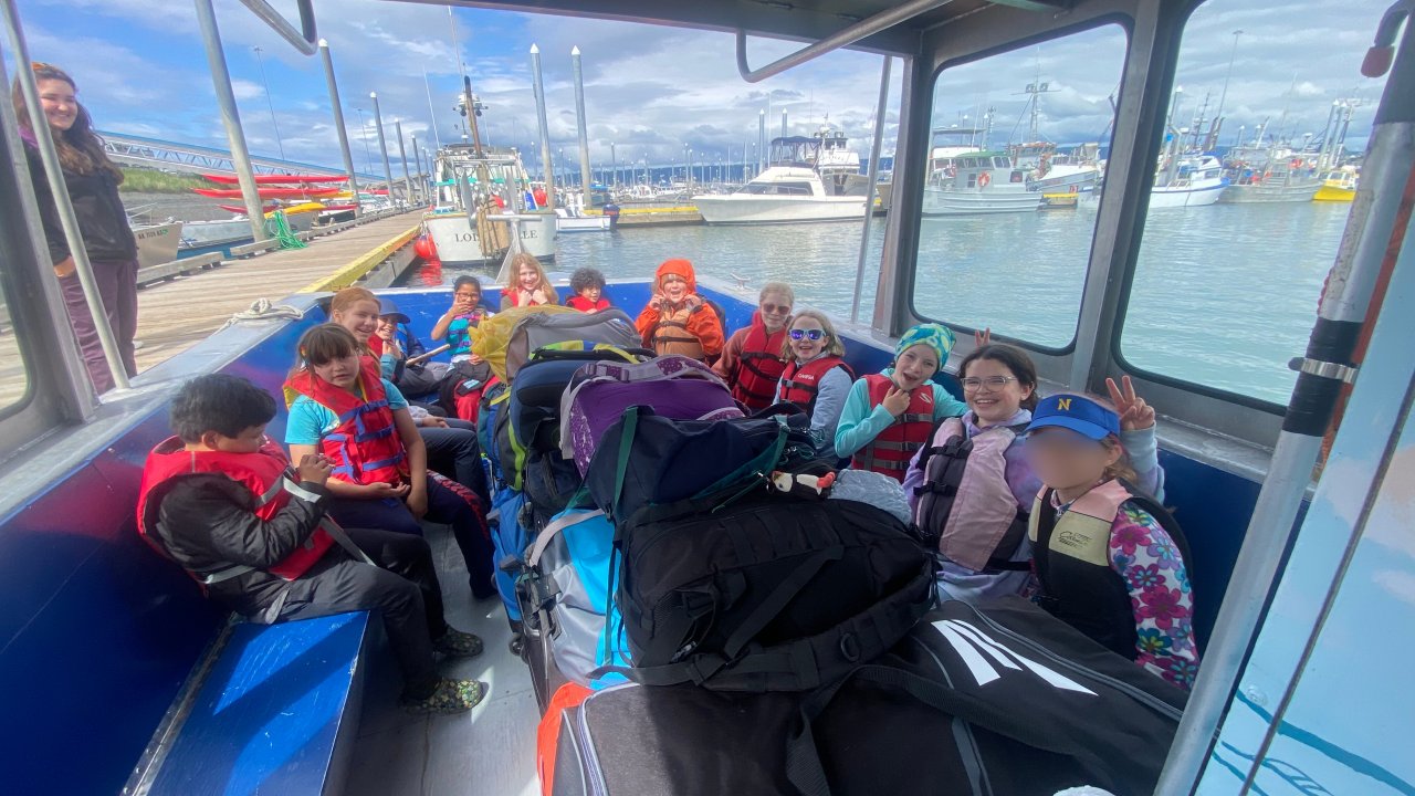 Campers ready to head to the Field Station