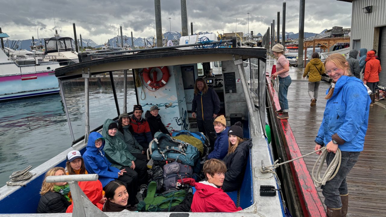 Departing the harbor for Peterson Bay