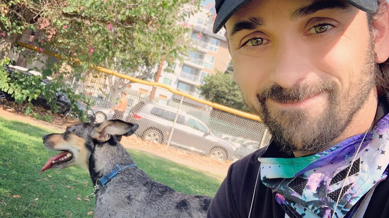 Meet Scott and Blue your Tour Guides