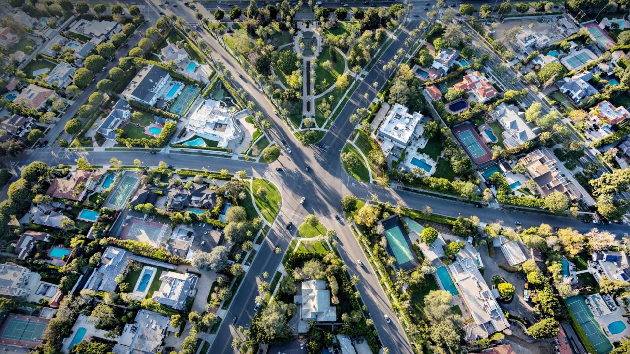 Explore the Heart of Beverly Hills and Sunset Blvd