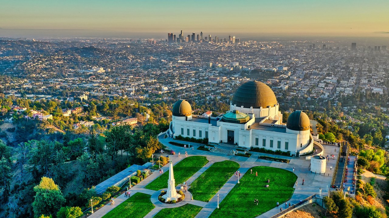 Grand LA Tour - Hollywood Open Air Bus Tour to Griffith Park Observatory