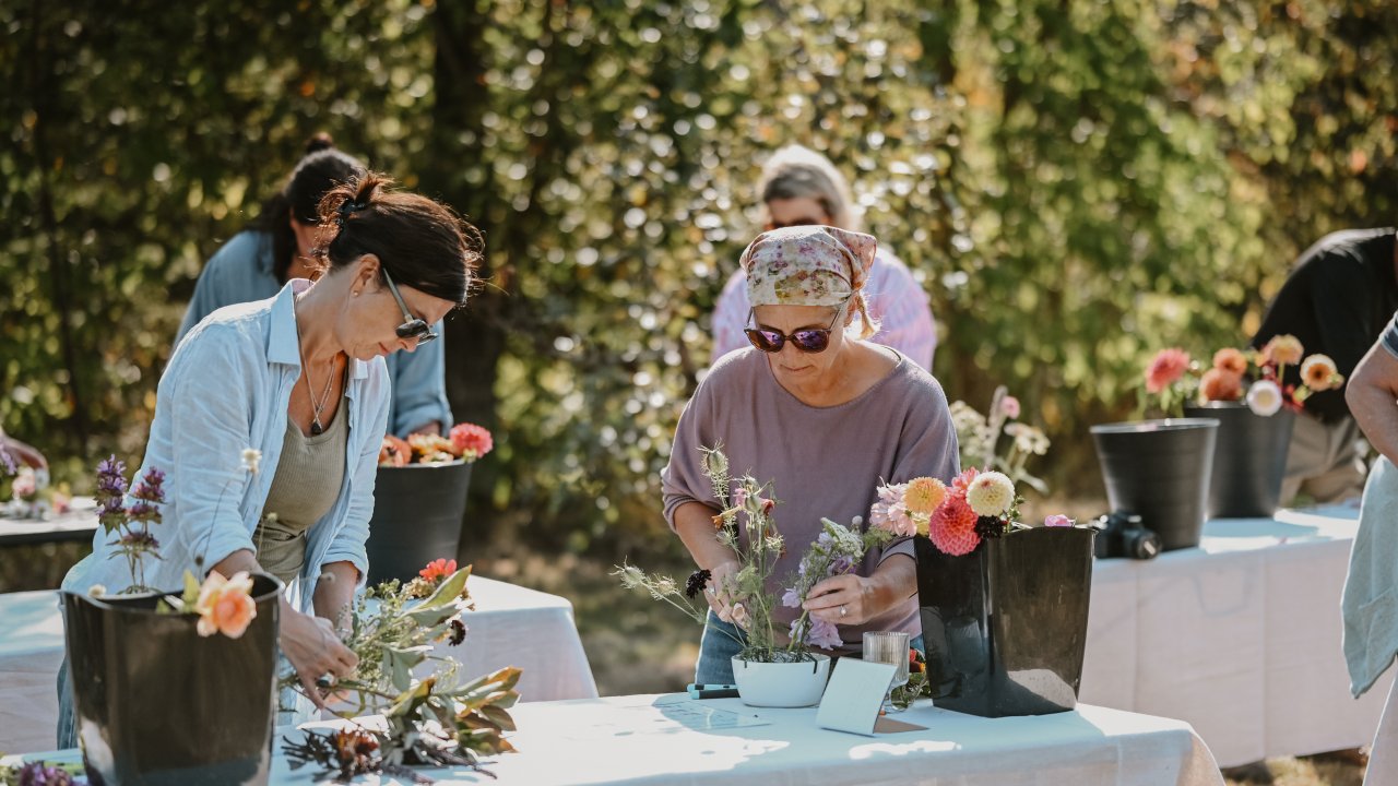 Learn simple principles of design to create a masterpiece that fully reflects YOU