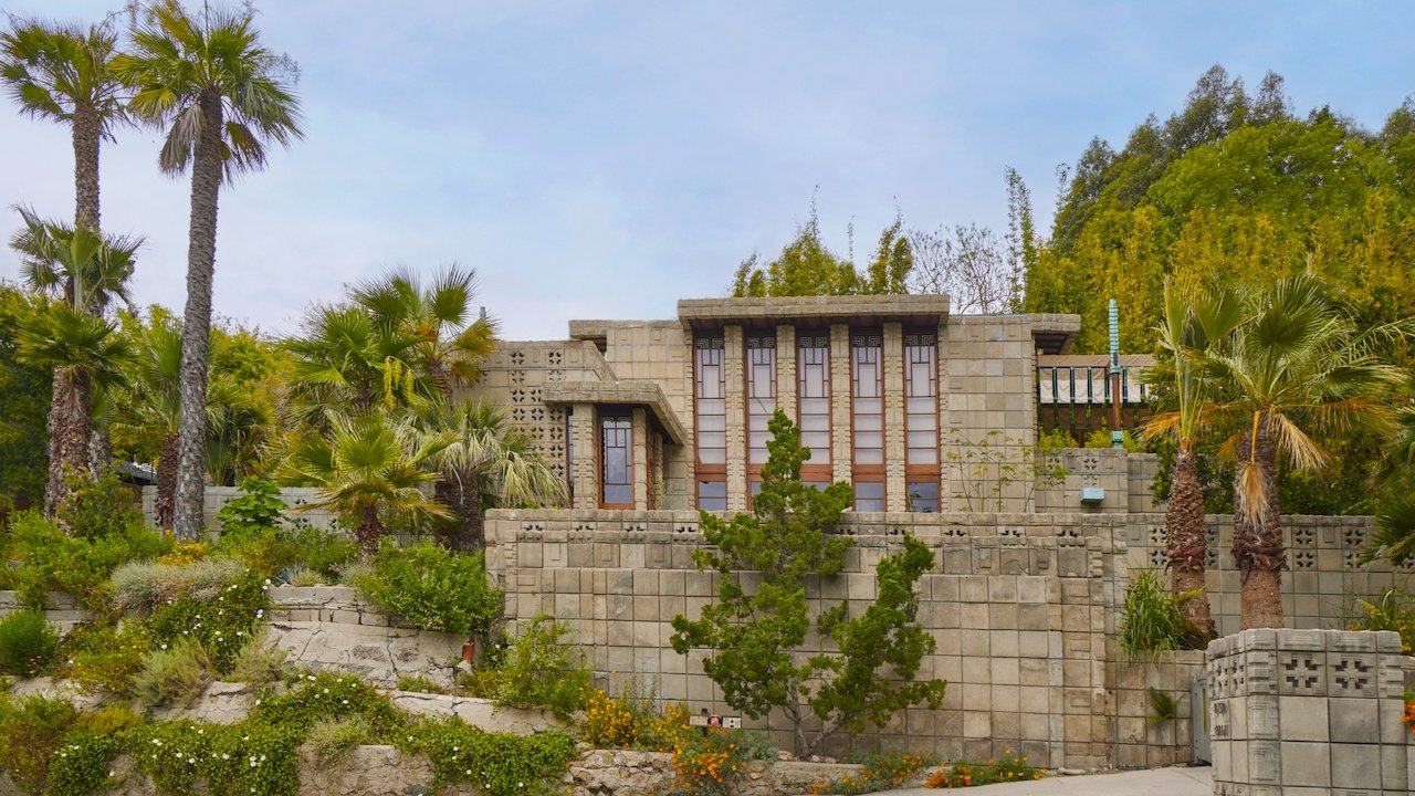 Iconic Architecture in the Hollywood Hills to Beverly Hills
