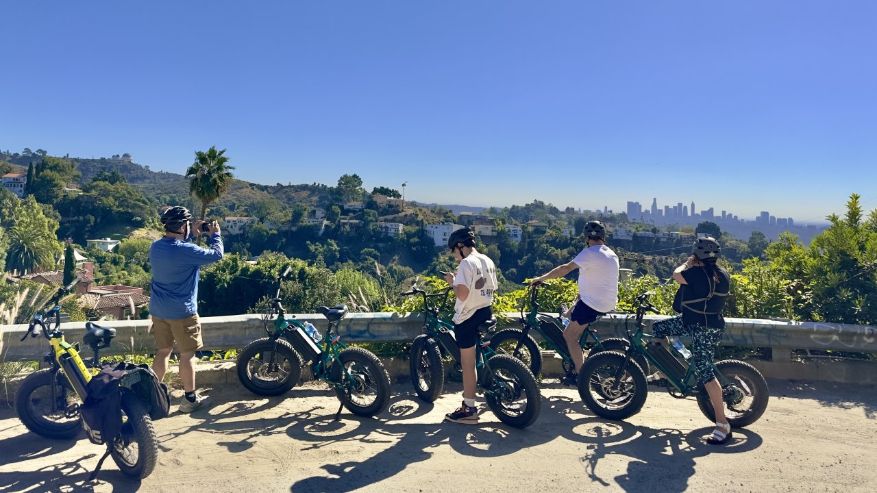 Hollywood Sign E-Bike Tour