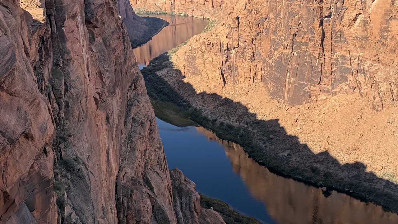 View of the Colorado River from the rim