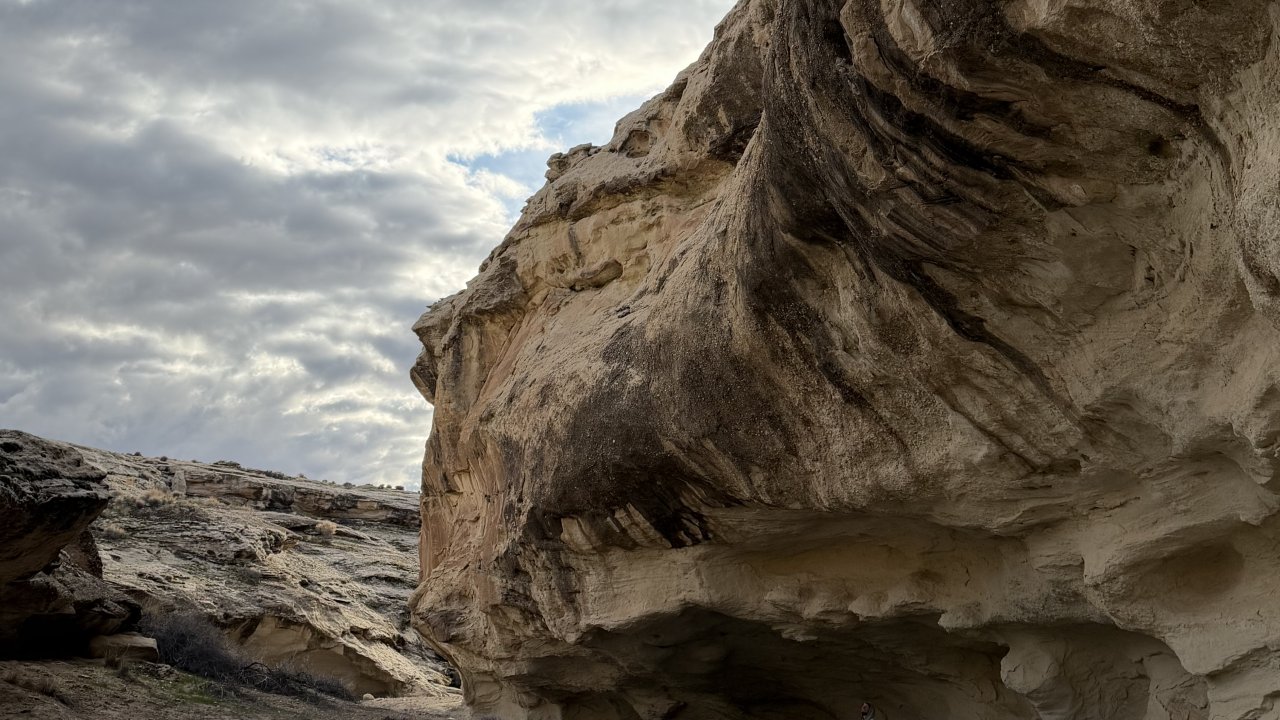 Hike Secret Canyon