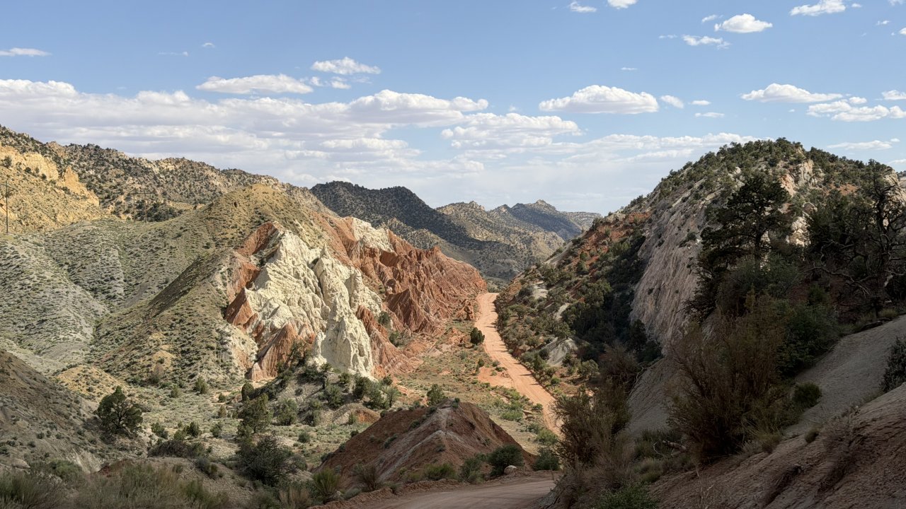 Cottonwood Canyon Rd