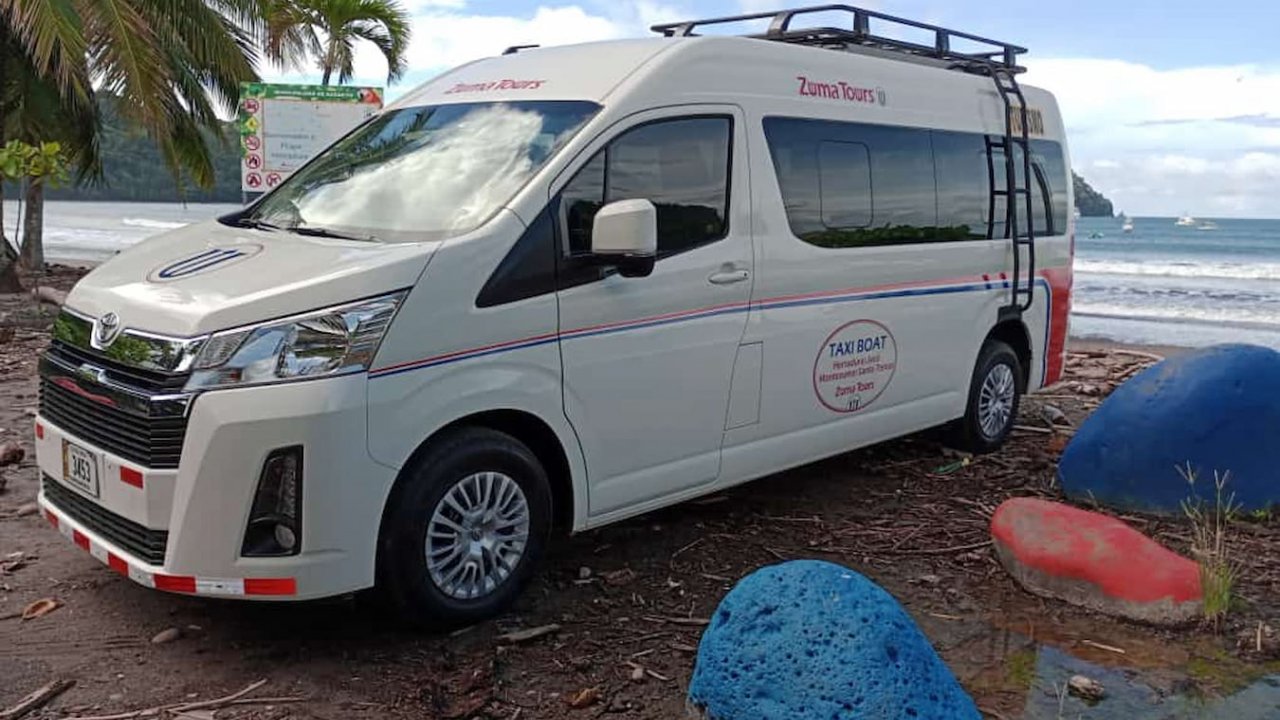 Zumatours shuttle van