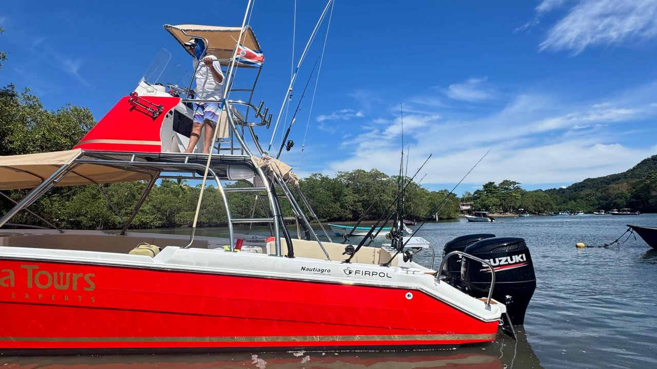 Campari fishing boat 42 feet