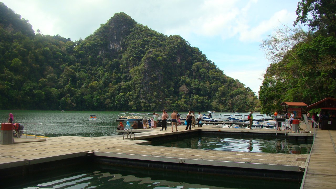 Join our Geopark guide on this most memorable outing of the best Langkawi has to offer and take home lasting impressions of this magical place